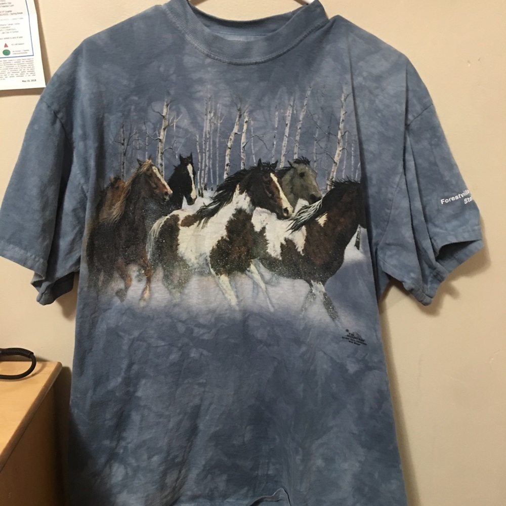Vintage winter horse shirt